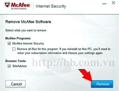 Bấm "Please remove all user data" để xác nhận xóa bỏ toàn bộ dữ liệu của McAfee